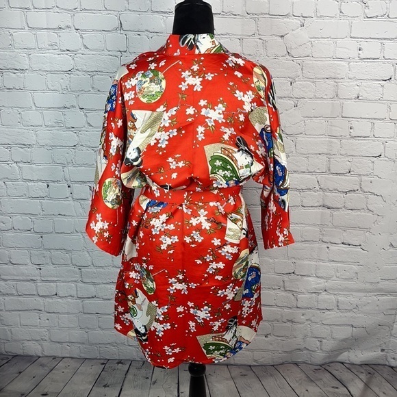 Kimono robe Rayon, red with flowers and wo… - Picture 4 of 8